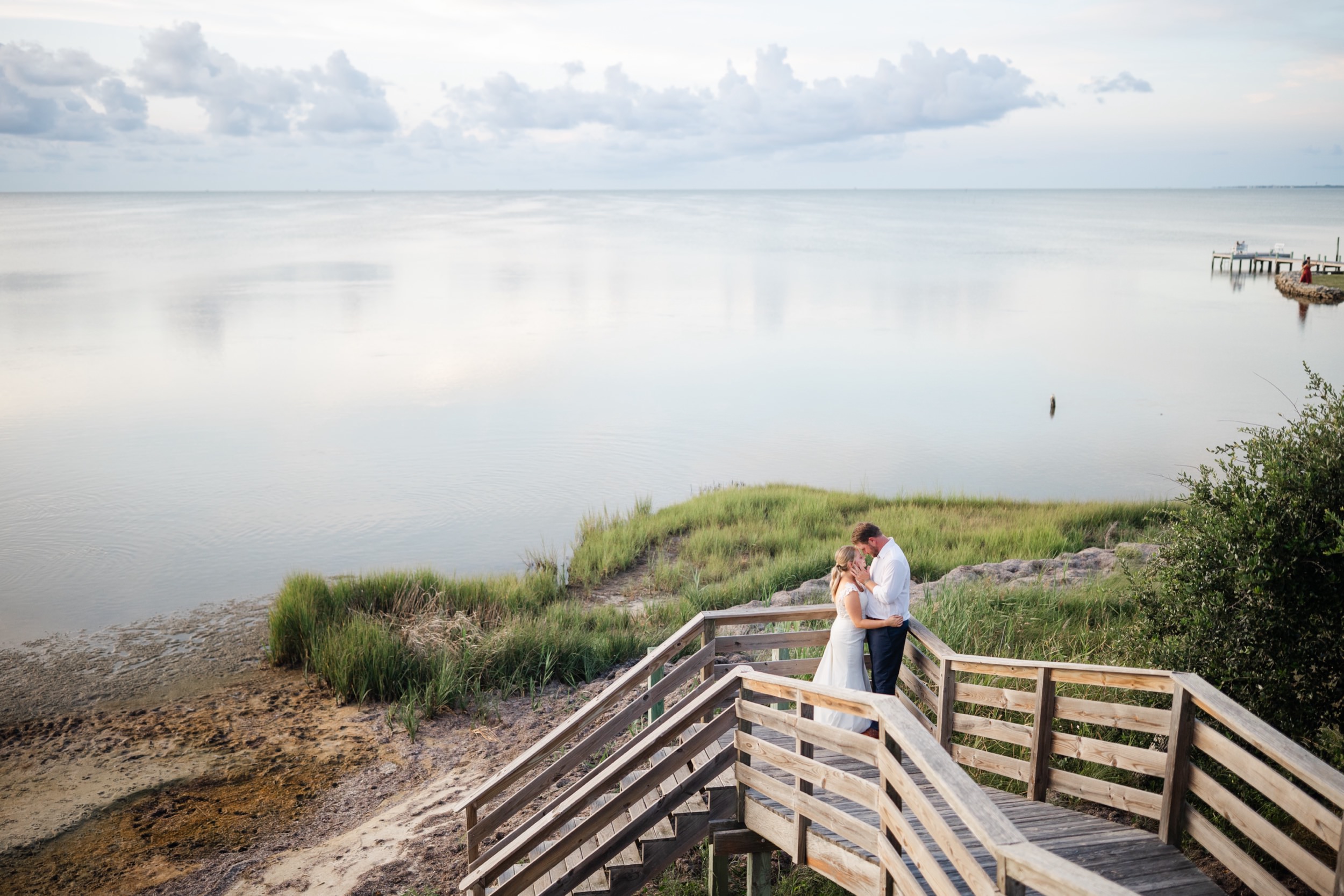 Libby & Nate’s Buxton, NC Micro Wedding // Hatteras Wedding Photographer
